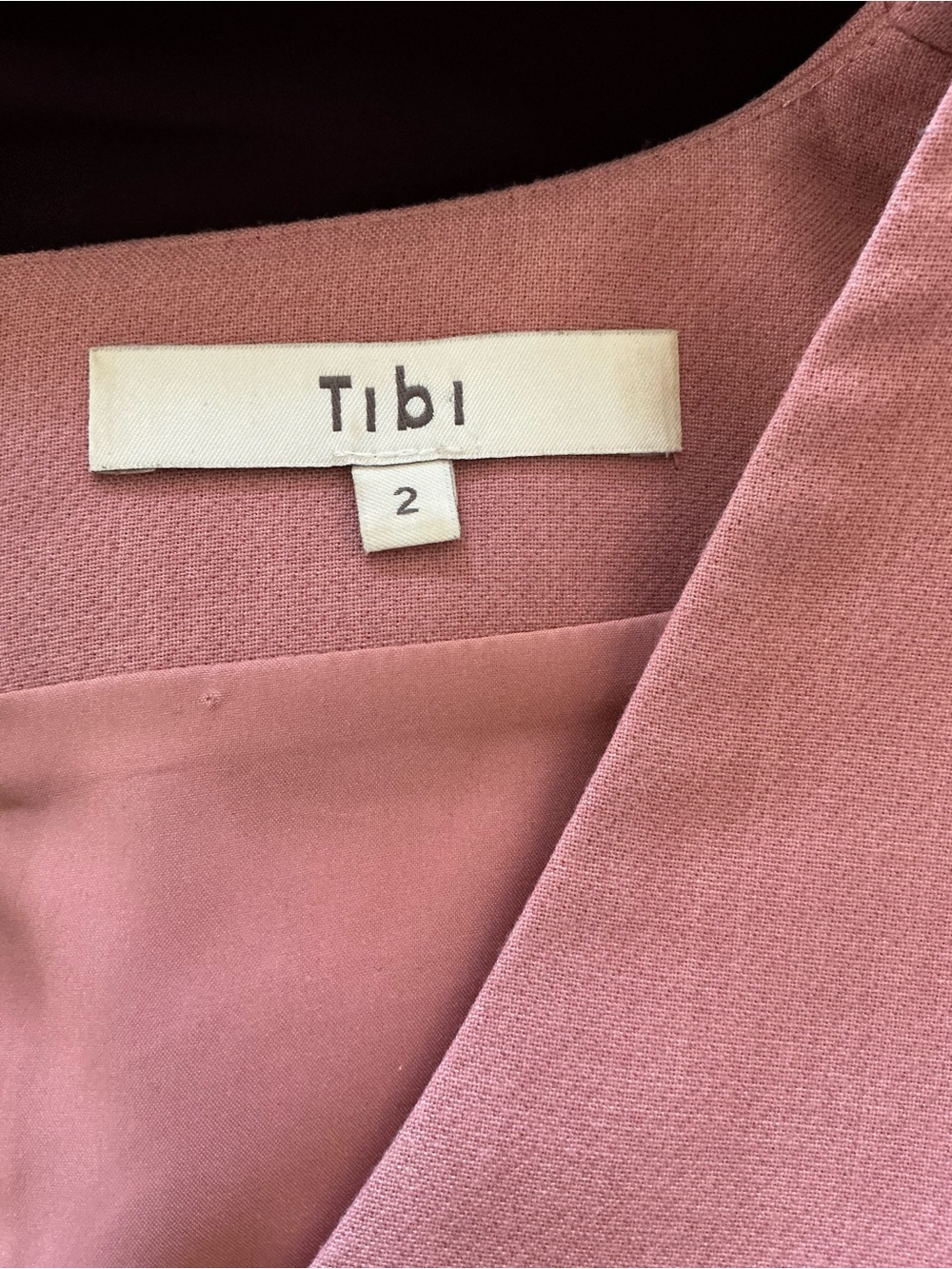 Tibi Blouse in Dusty Rose with V-Neck and Puff Sleeves - Picture 3 of 3